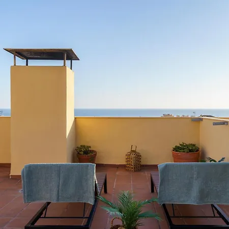 Calahonda Royale Seaview - Happy